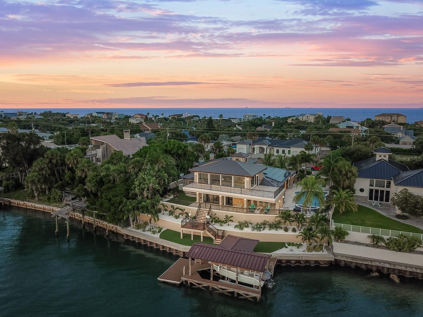 COLIN PARK - Residential