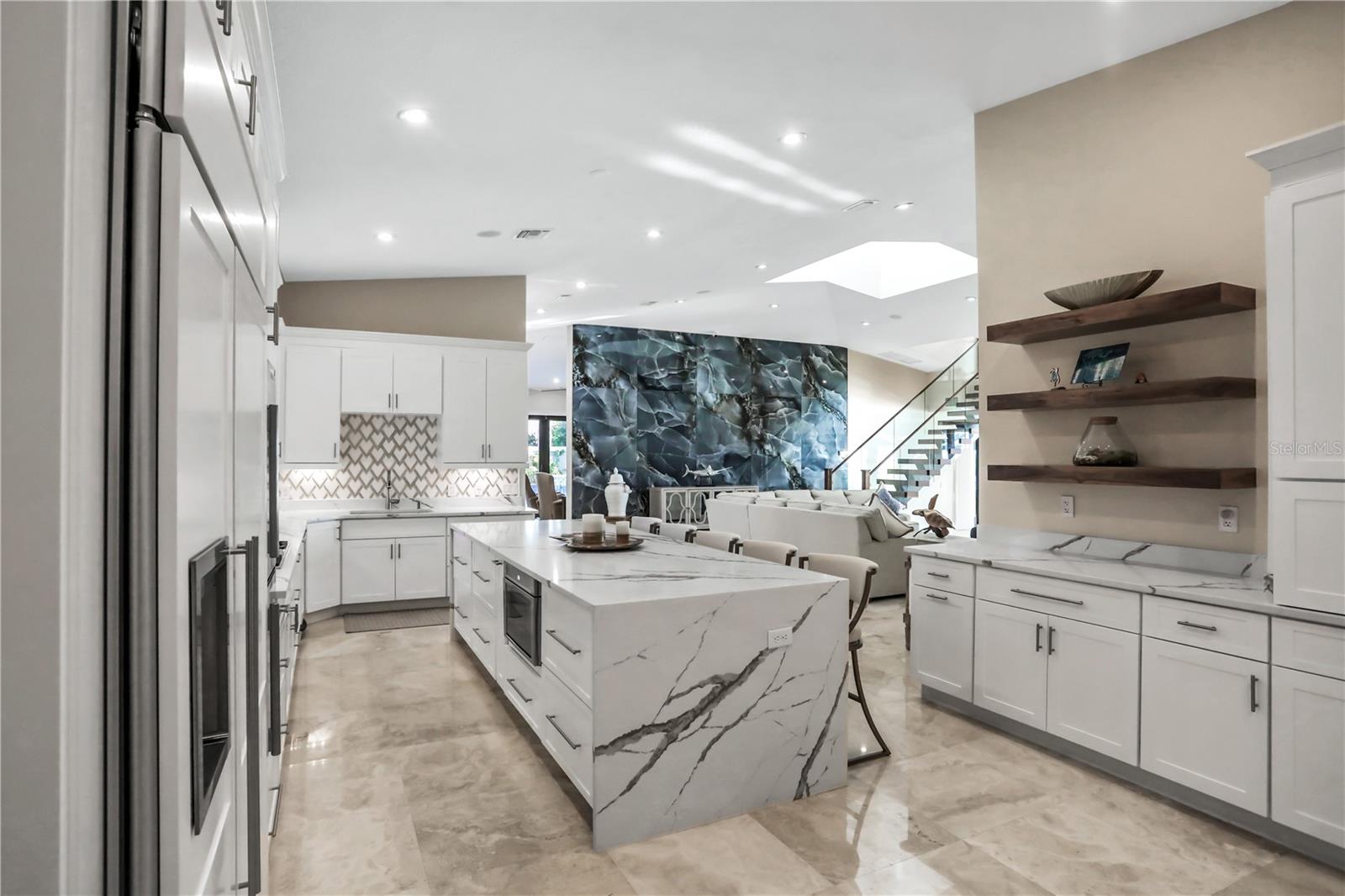 COLIN PARK - Residential