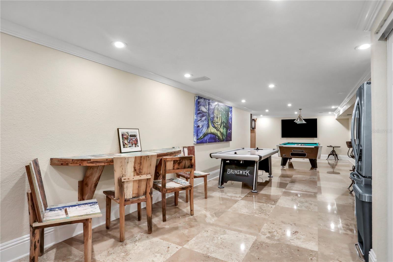 COLIN PARK - Residential