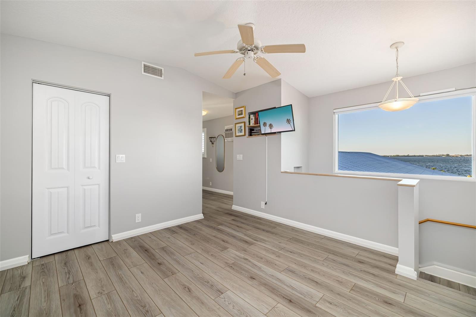 SAN REMO SHORES - Residential