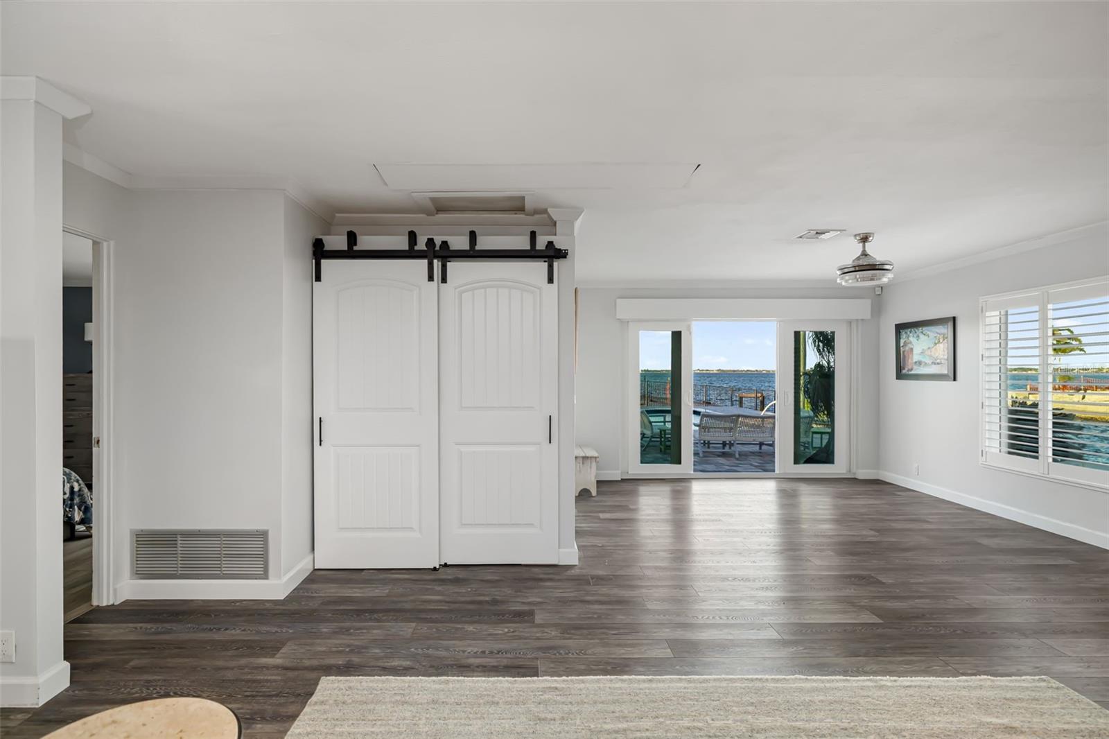 SAN REMO SHORES - Residential