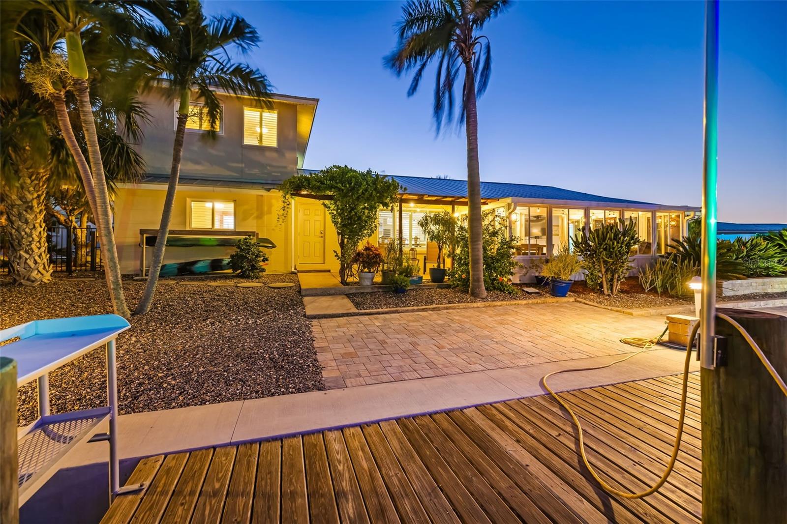 SAN REMO SHORES - Residential