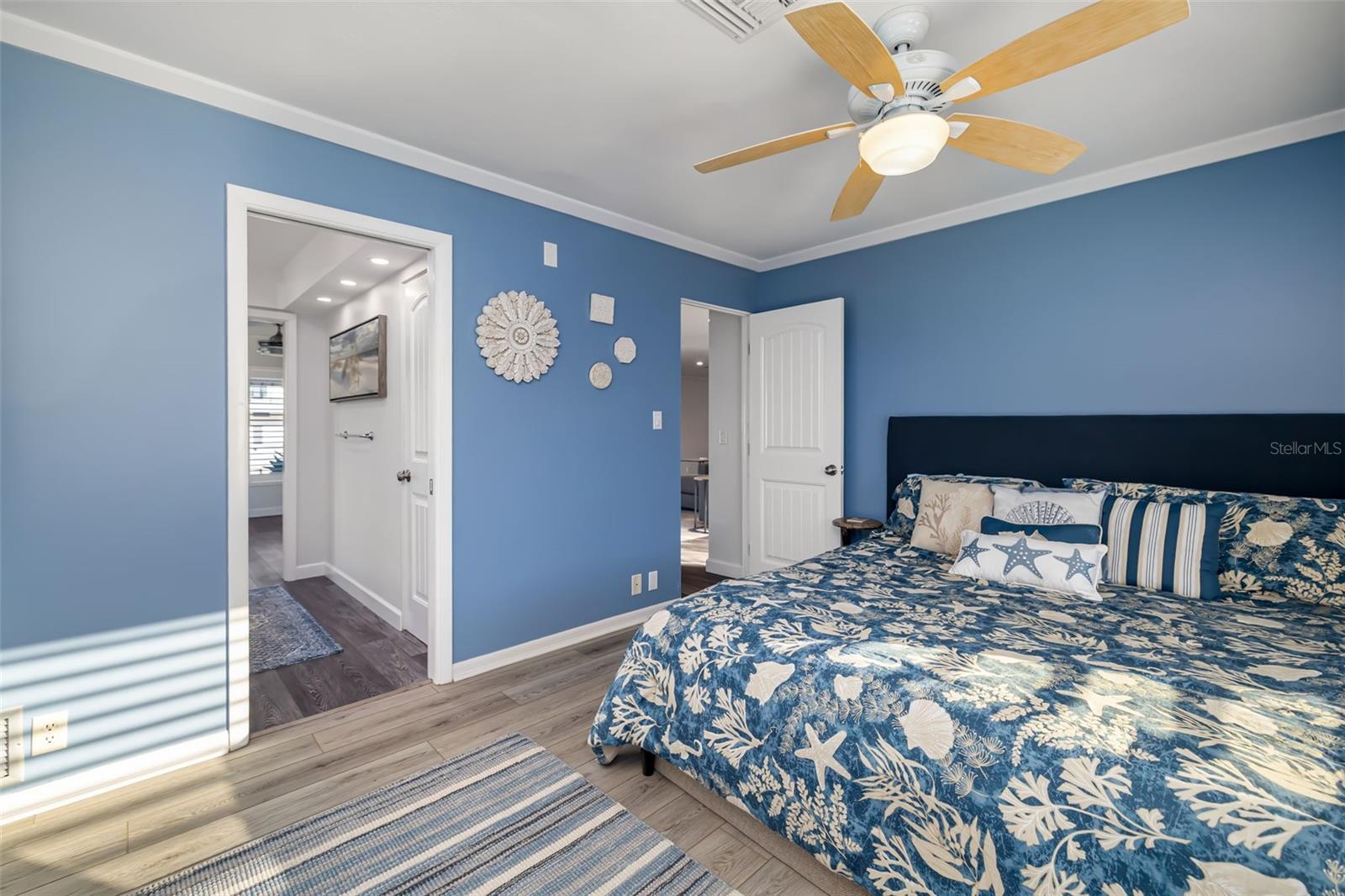 SAN REMO SHORES - Residential