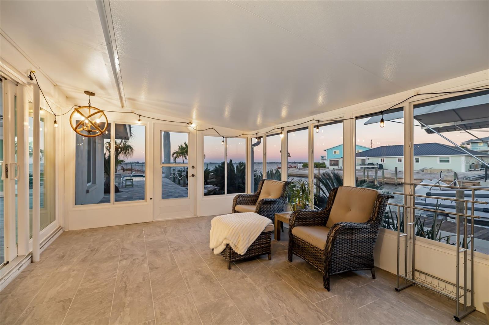 SAN REMO SHORES - Residential