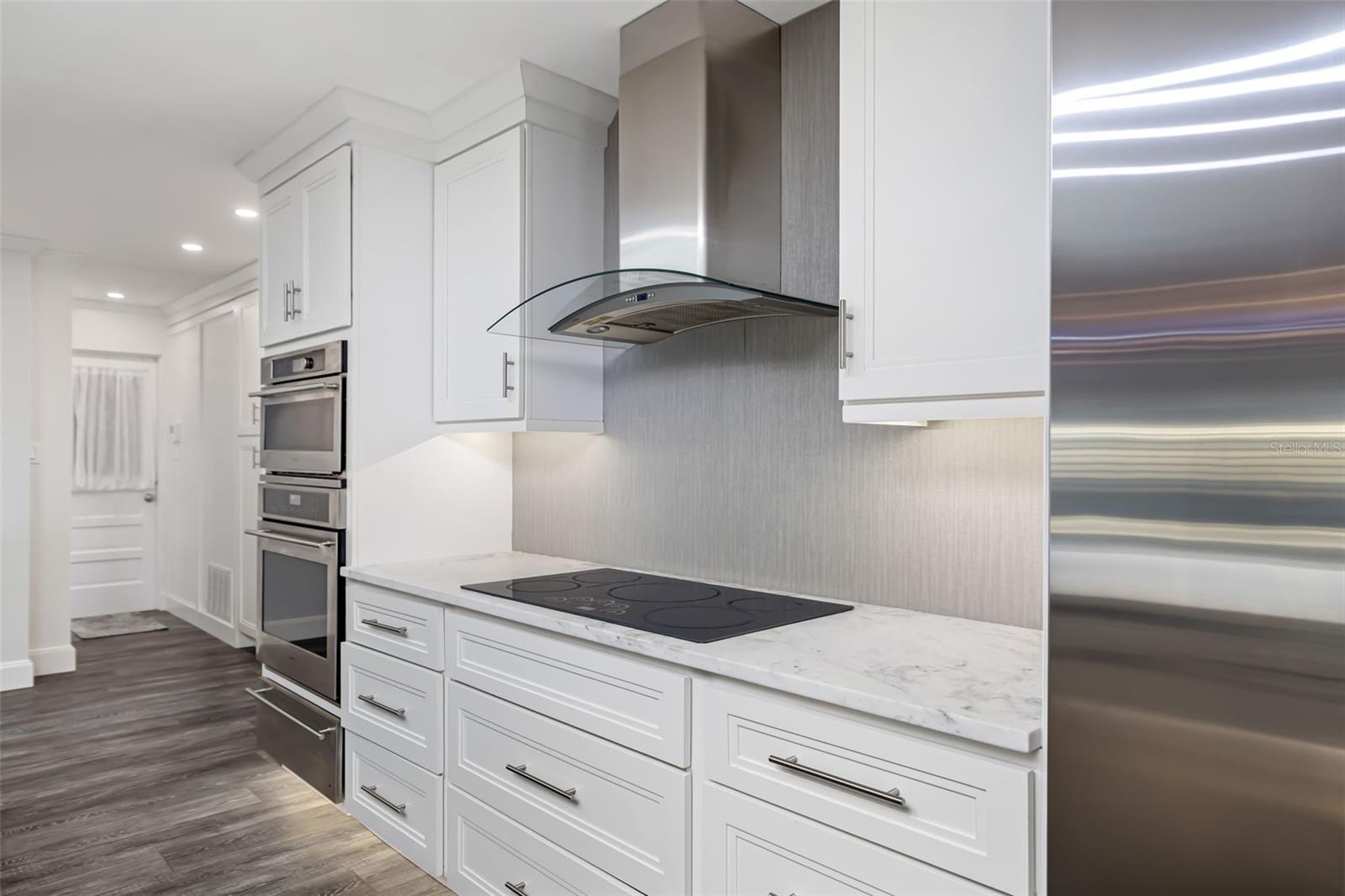 SAN REMO SHORES - Residential