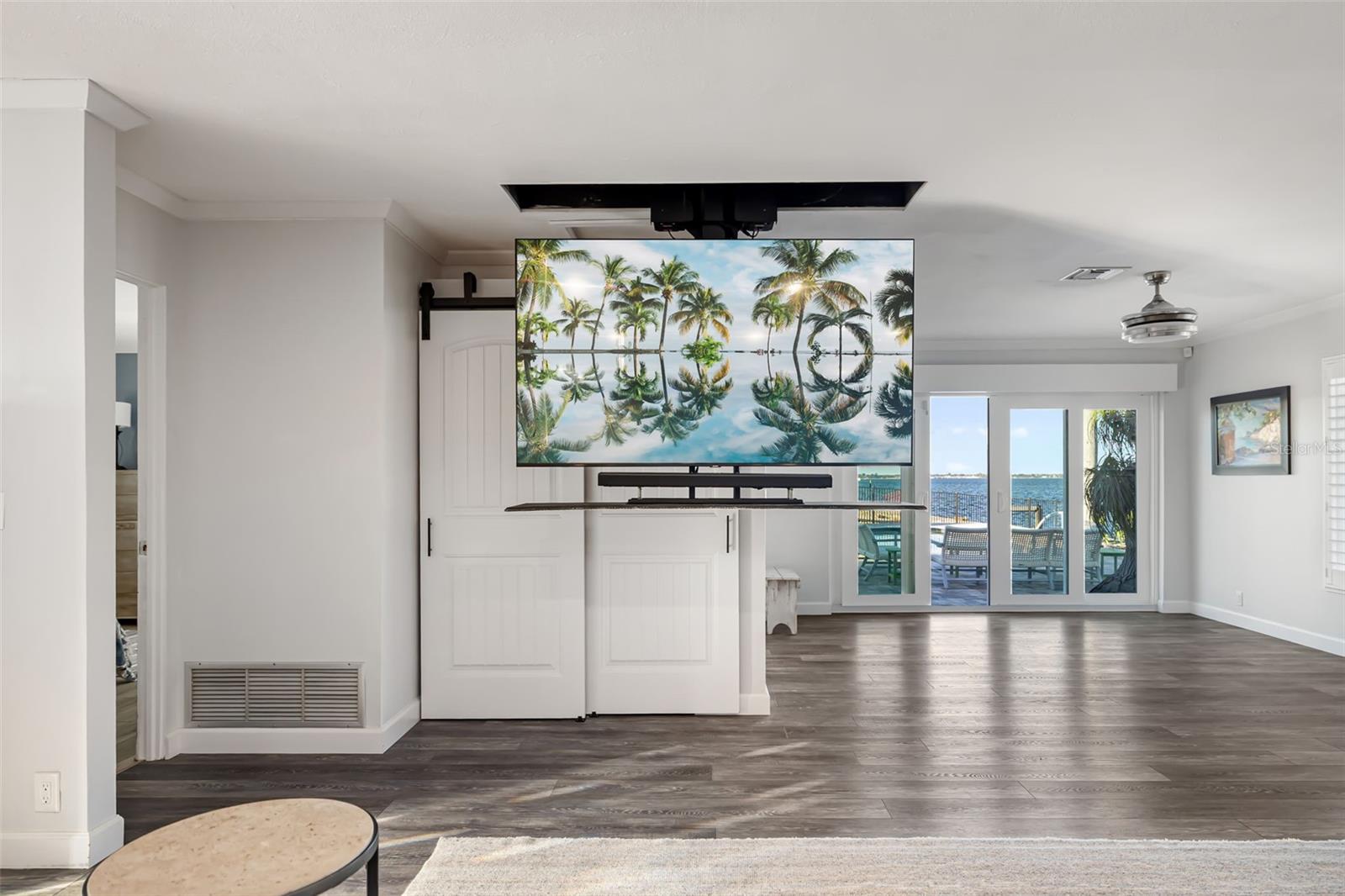 SAN REMO SHORES - Residential