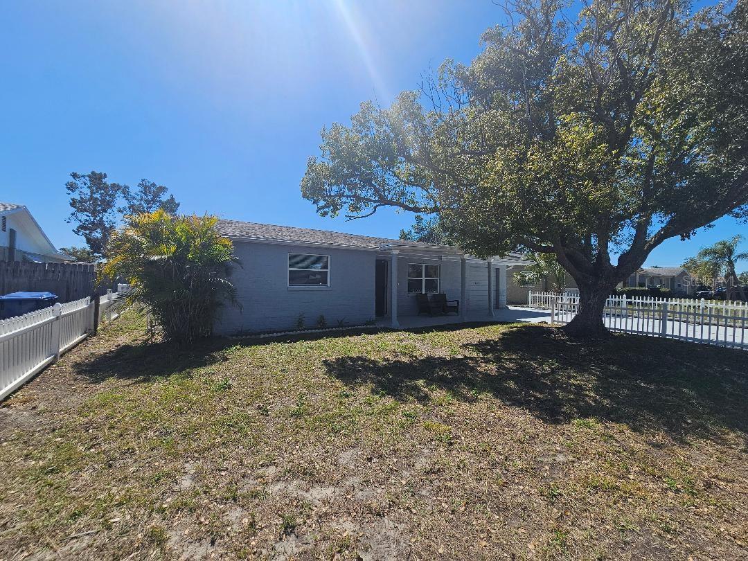 3136 PRIMROSE DRIVE