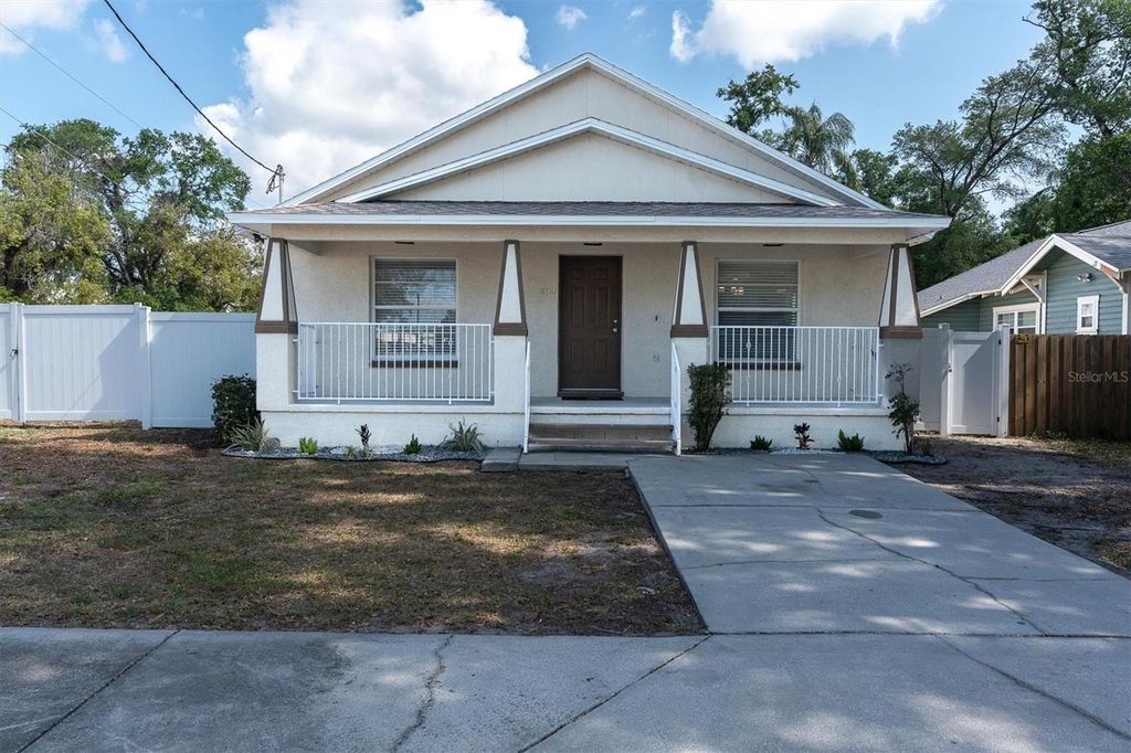 Photo of 802 E North Bay Street, Tampa, FL 33603 (MLS # TB8497280)