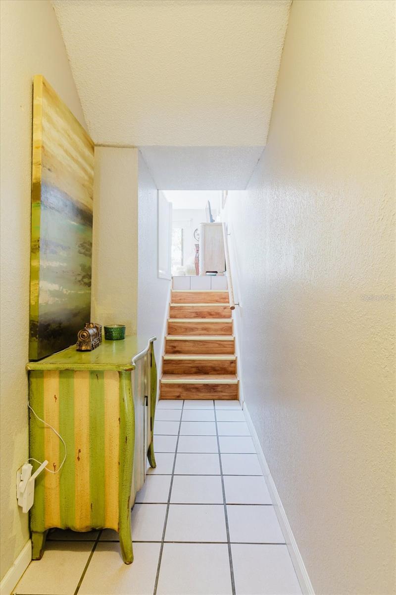 LAKE FOREST CONDO - Residential