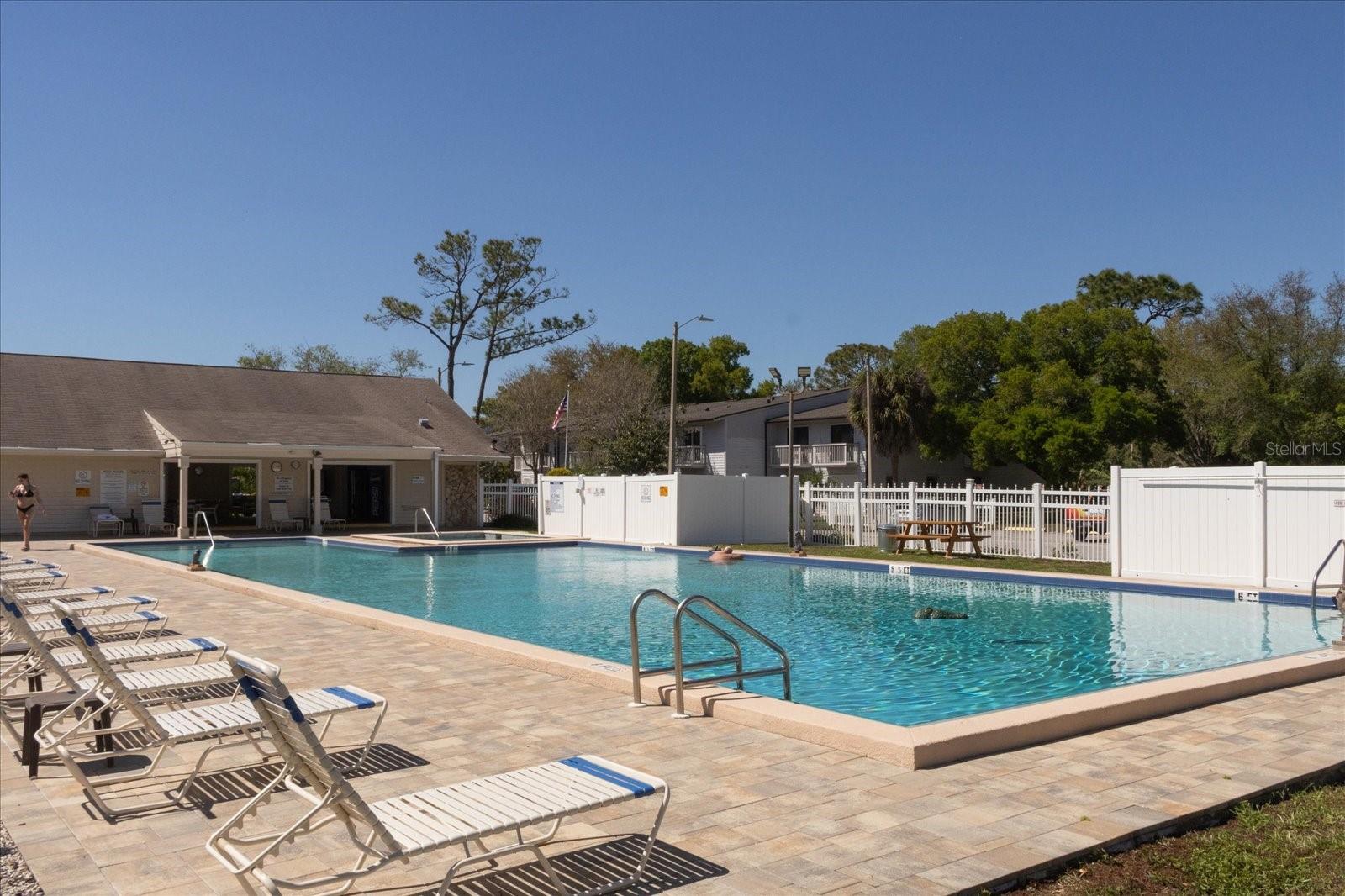 LAKE FOREST CONDO - Residential