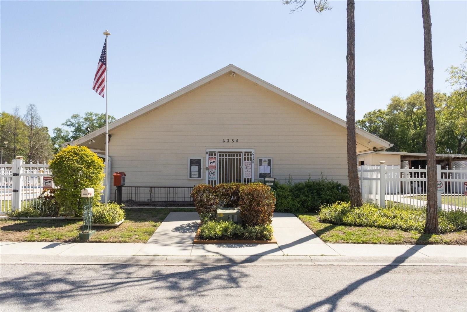 LAKE FOREST CONDO - Residential