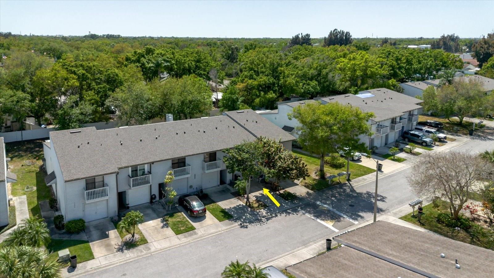 LAKE FOREST CONDO - Residential