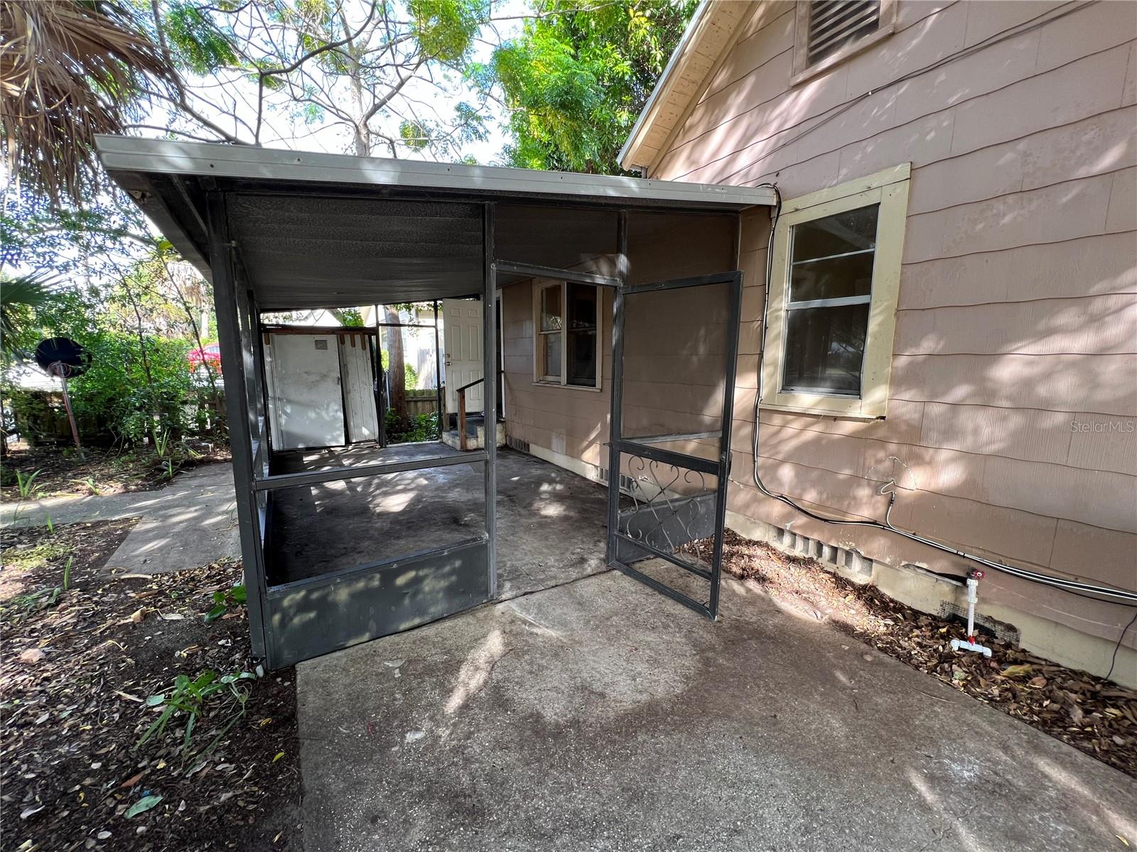 HARTS ADD TO CLEARWATER - Residential