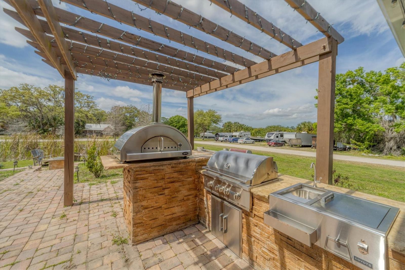 SHADES OF MAGNOLIA MANOR - Residential