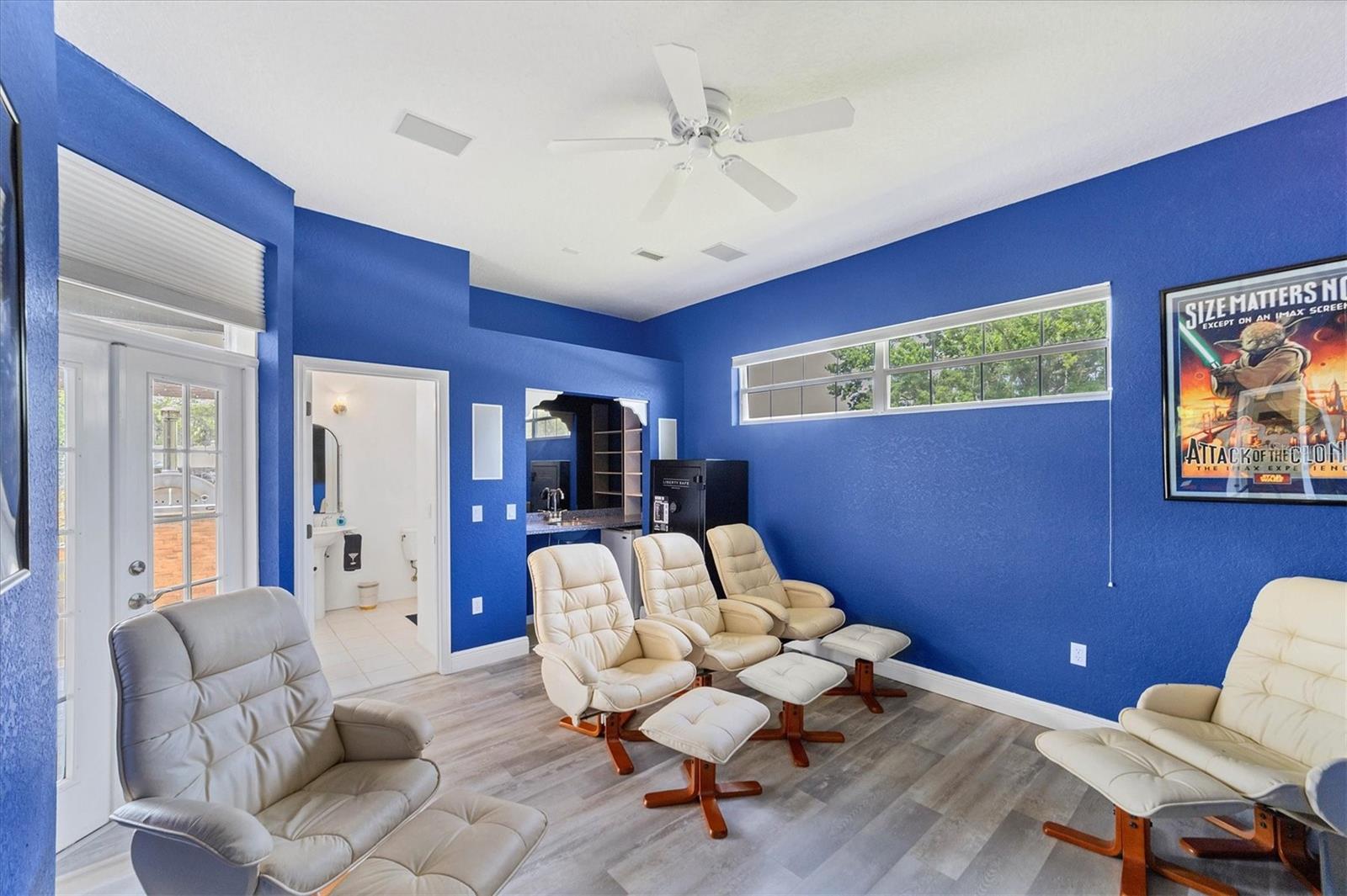 SHADES OF MAGNOLIA MANOR - Residential