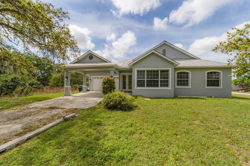Photo of 1108 64th Street Court E, Bradenton, FL 34208 (MLS # A4652723)