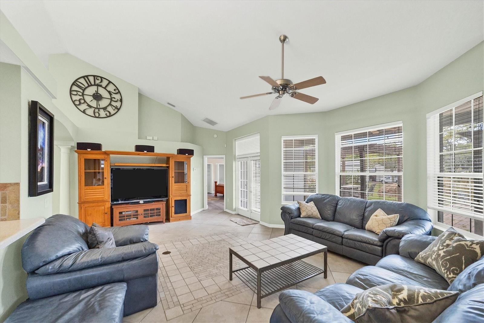 SHADES OF MAGNOLIA MANOR - Residential