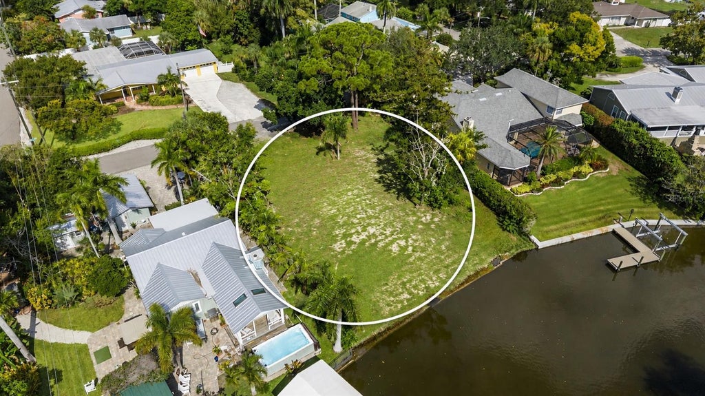 Photo of 103 40th Street Court NW, Bradenton, FL 34209 (MLS # A4704517)
