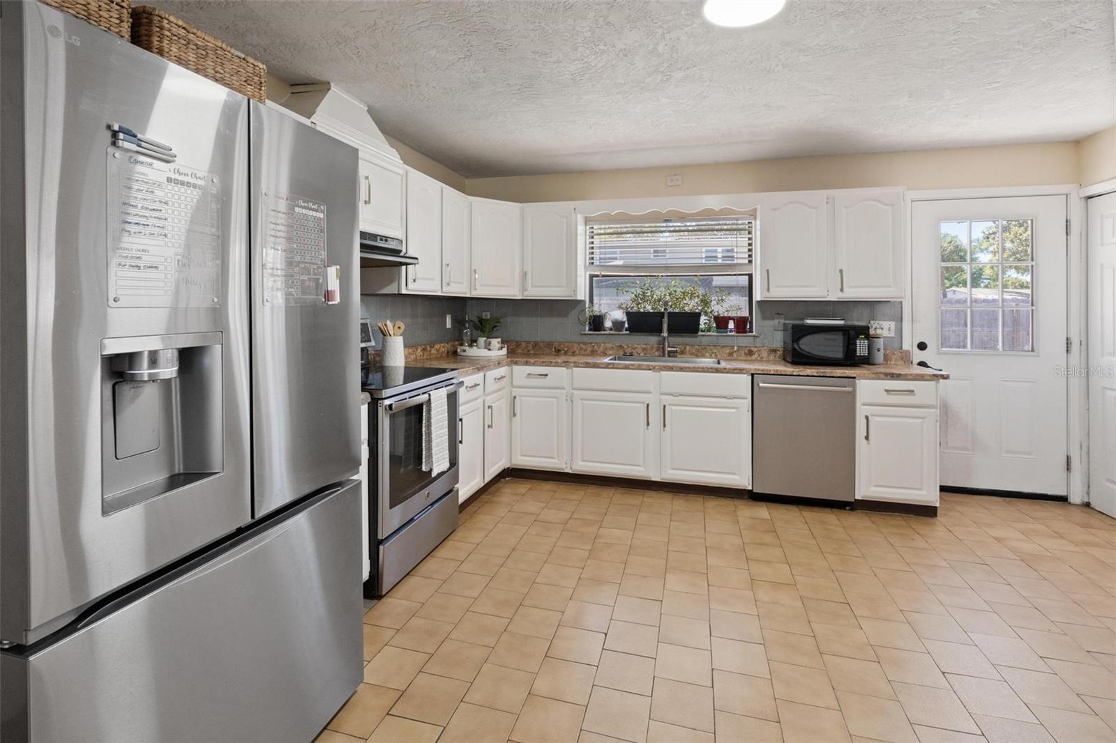 PINE GLADE - Residential