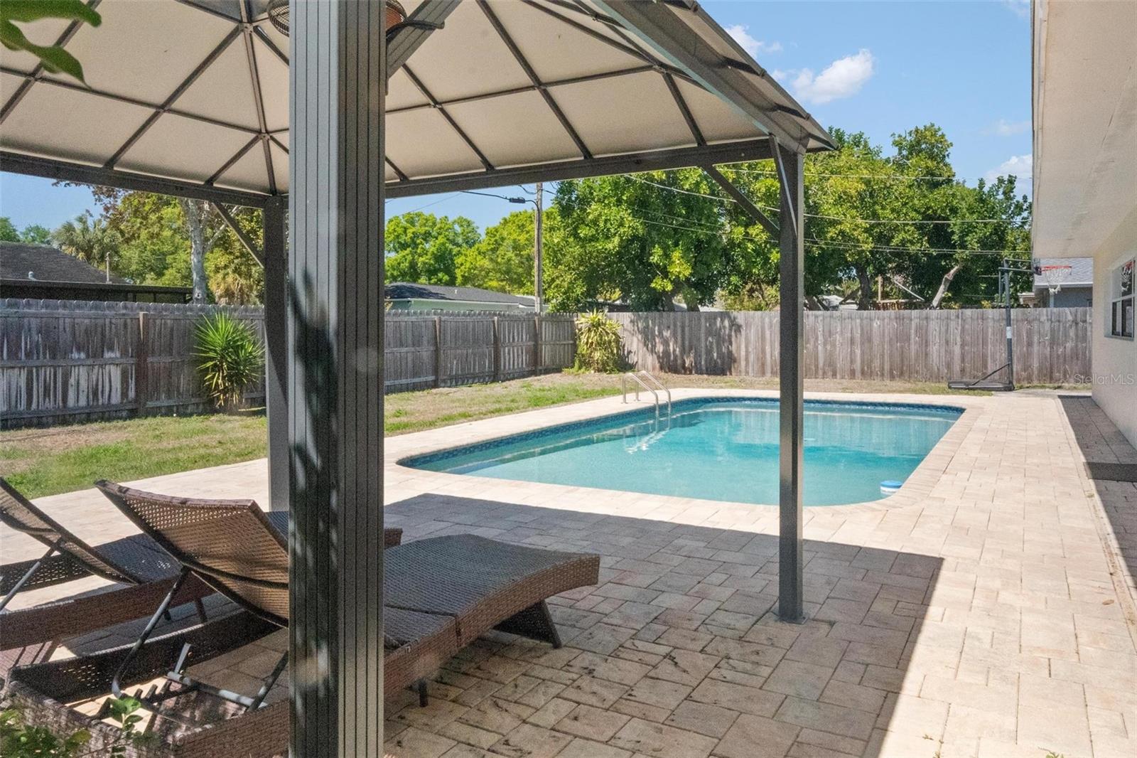 PINE GLADE - Residential