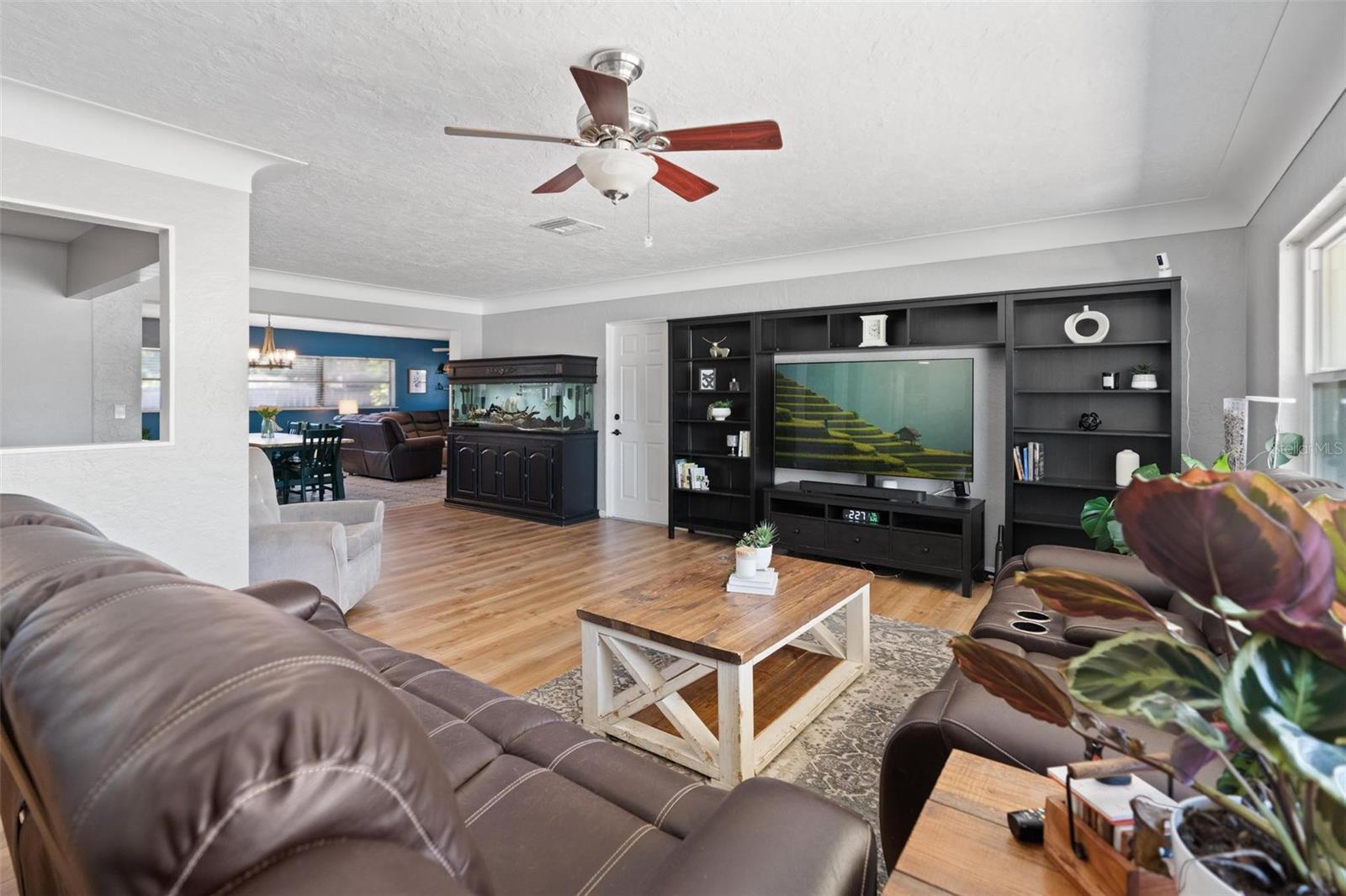 PINE GLADE - Residential