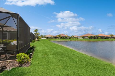 A home in PALMETTO