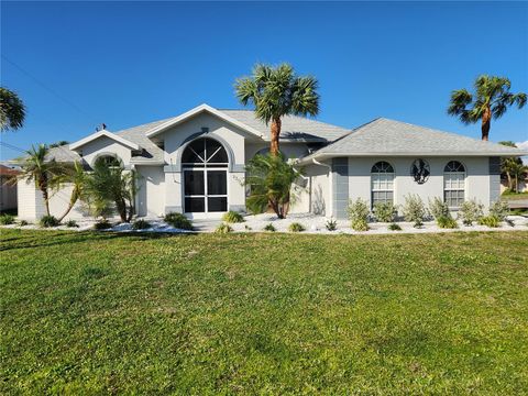 A home in PORT CHARLOTTE