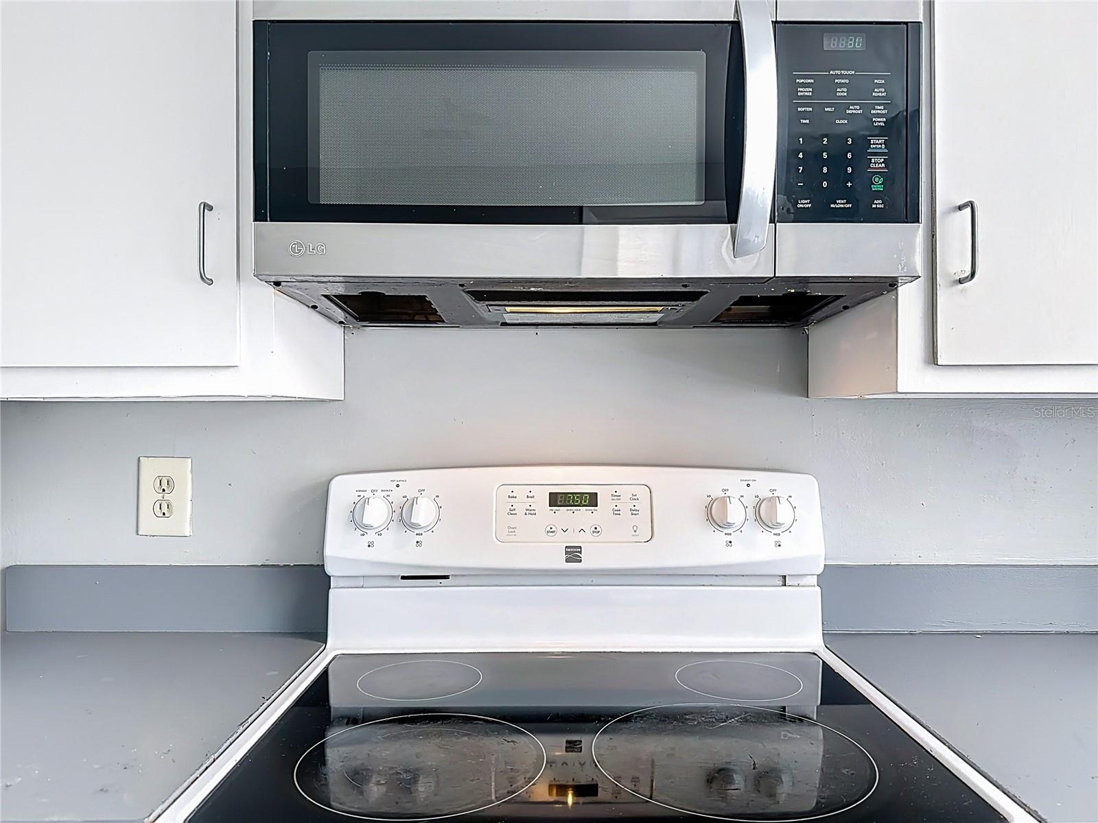 ERROL VILLAGE 01 CONDO - Residential