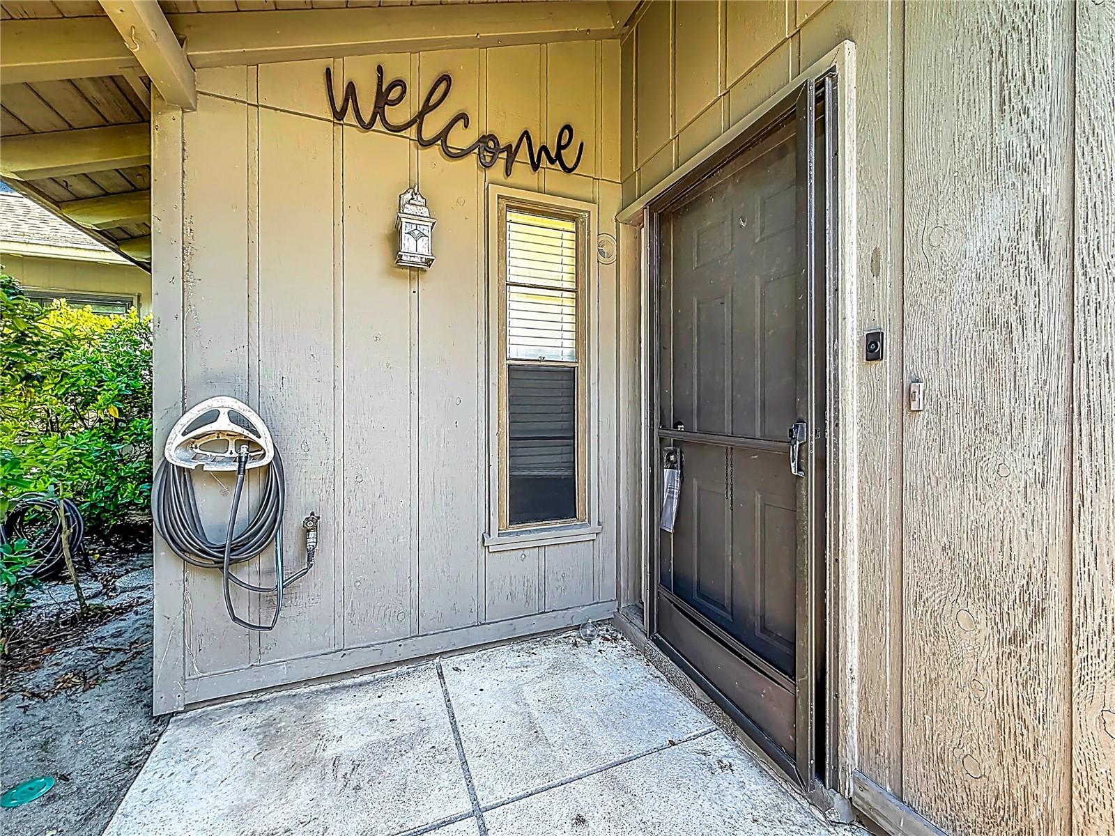 ERROL VILLAGE 01 CONDO - Residential