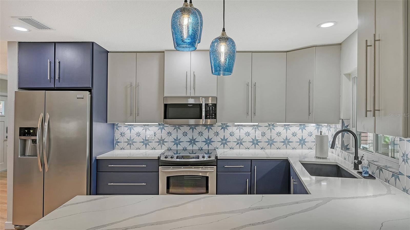 FOREST LAKES SOUTH - Residential Lease