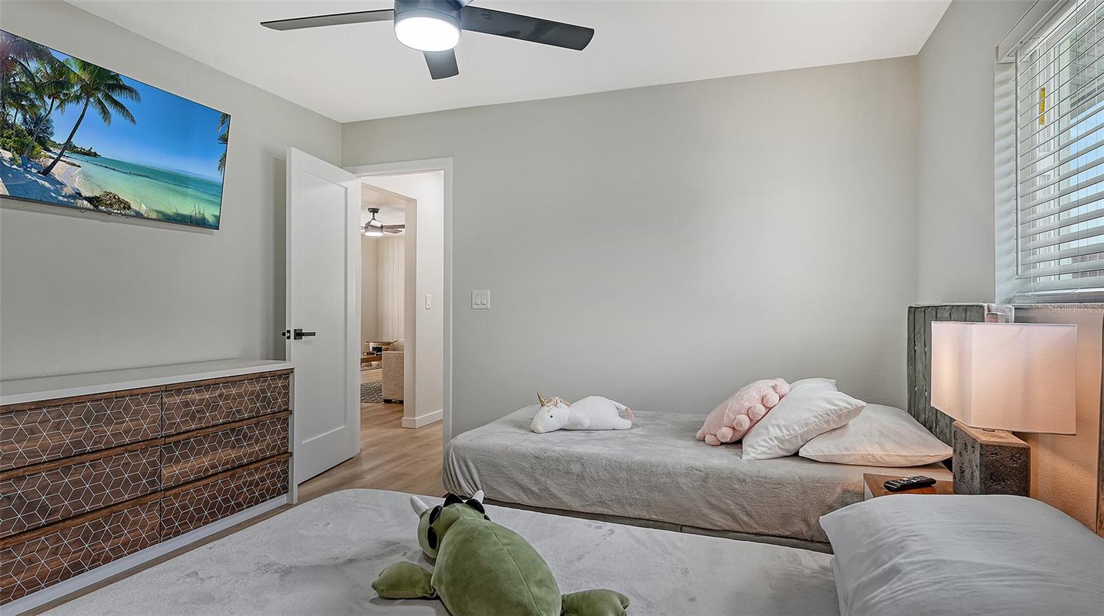 FOREST LAKES SOUTH - Residential Lease