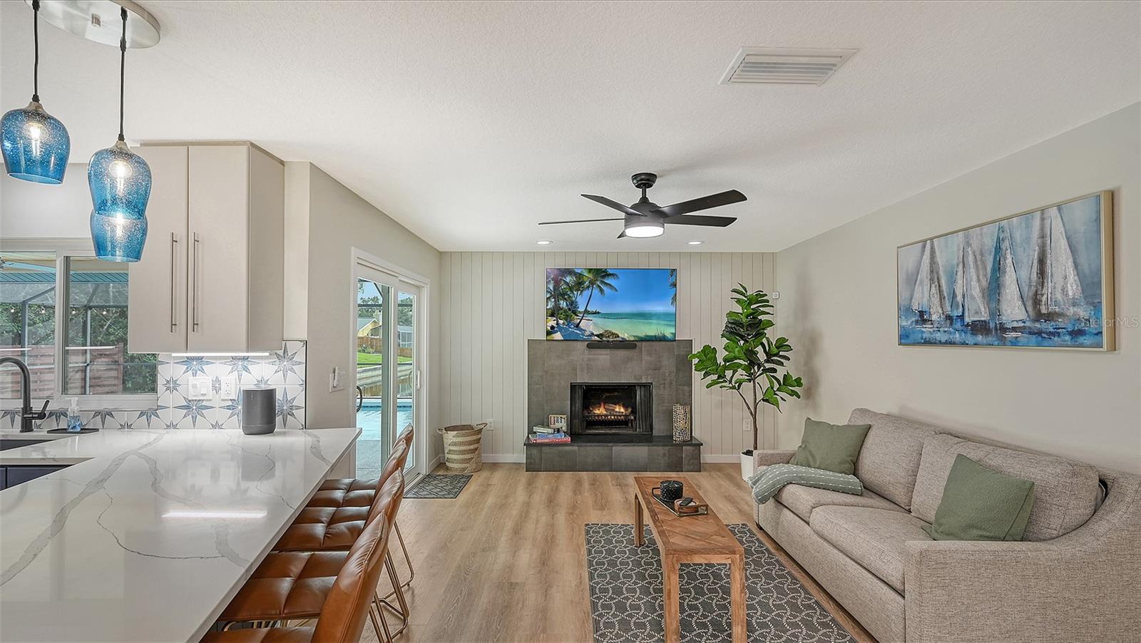 FOREST LAKES SOUTH - Residential Lease