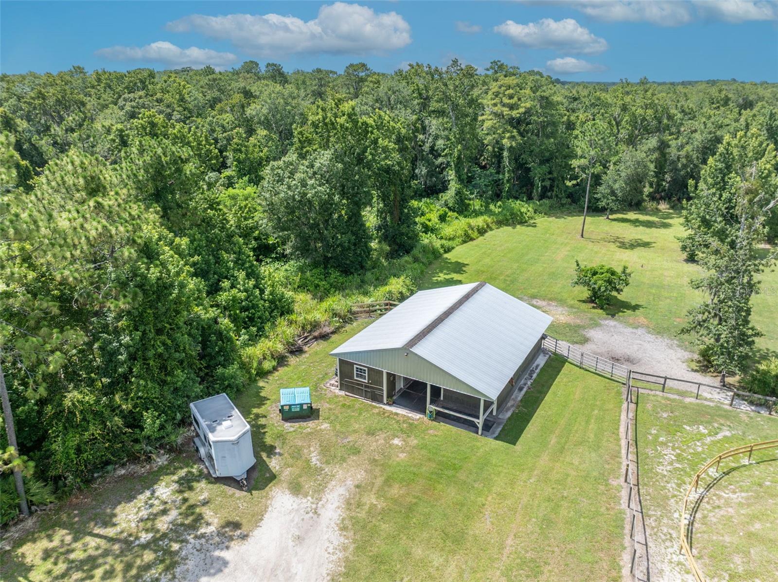WOODLAND ESTATES - Residential