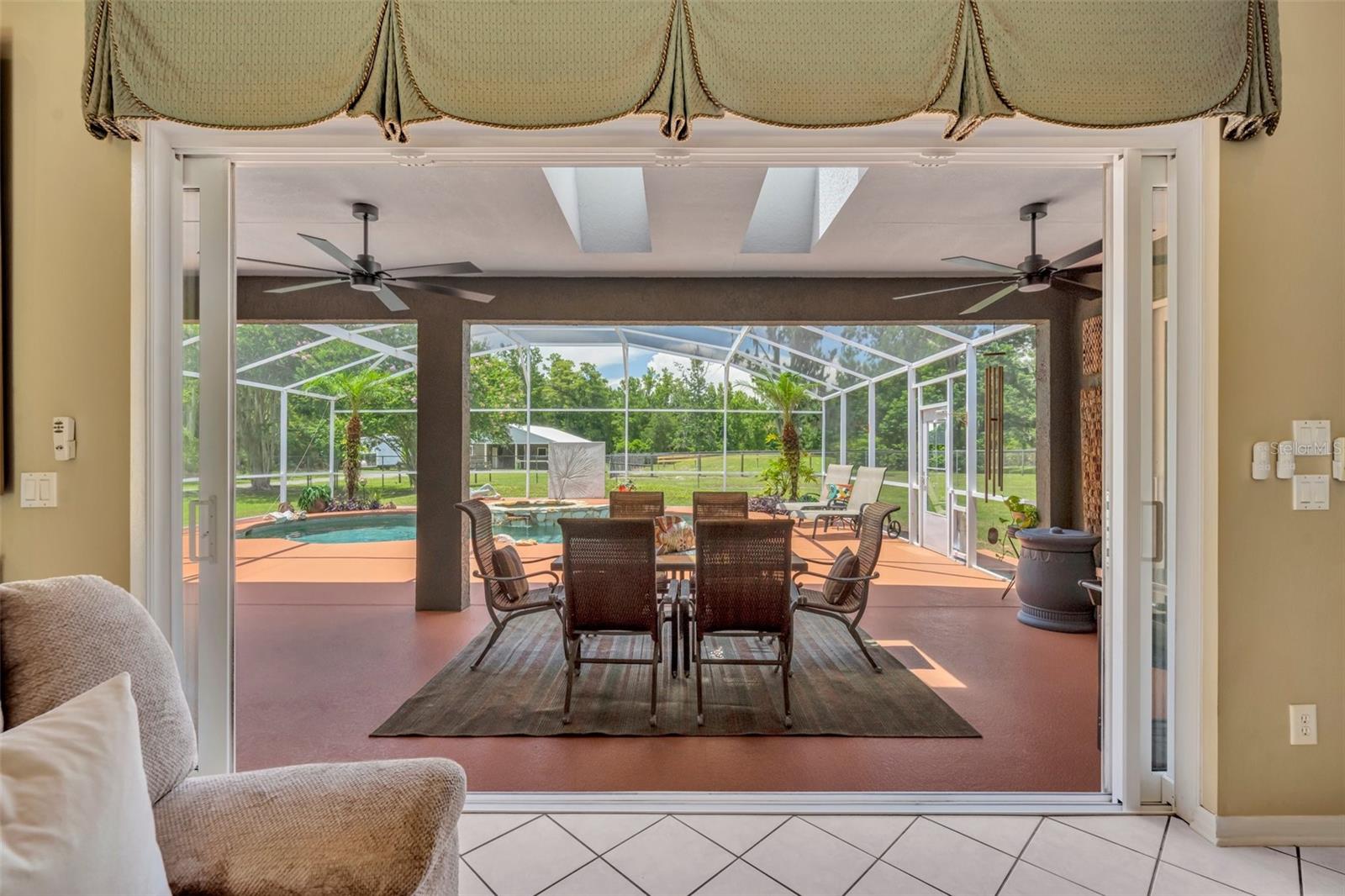 WOODLAND ESTATES - Residential