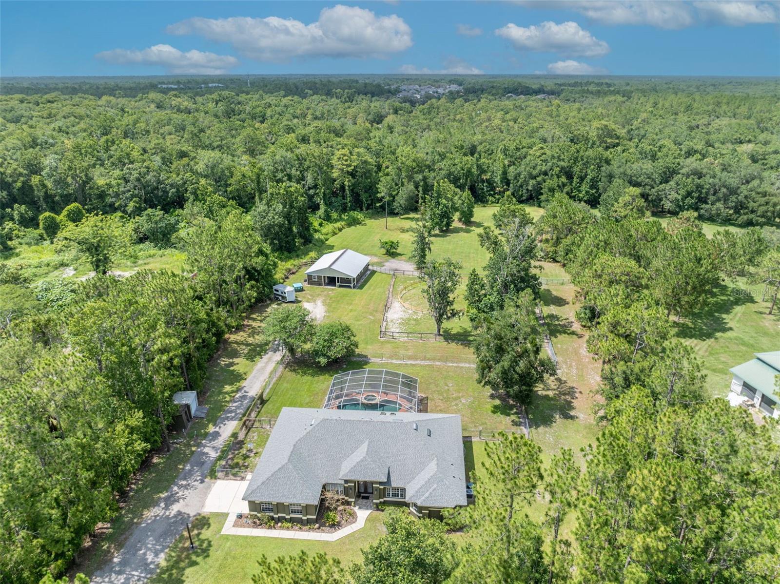 WOODLAND ESTATES - Residential