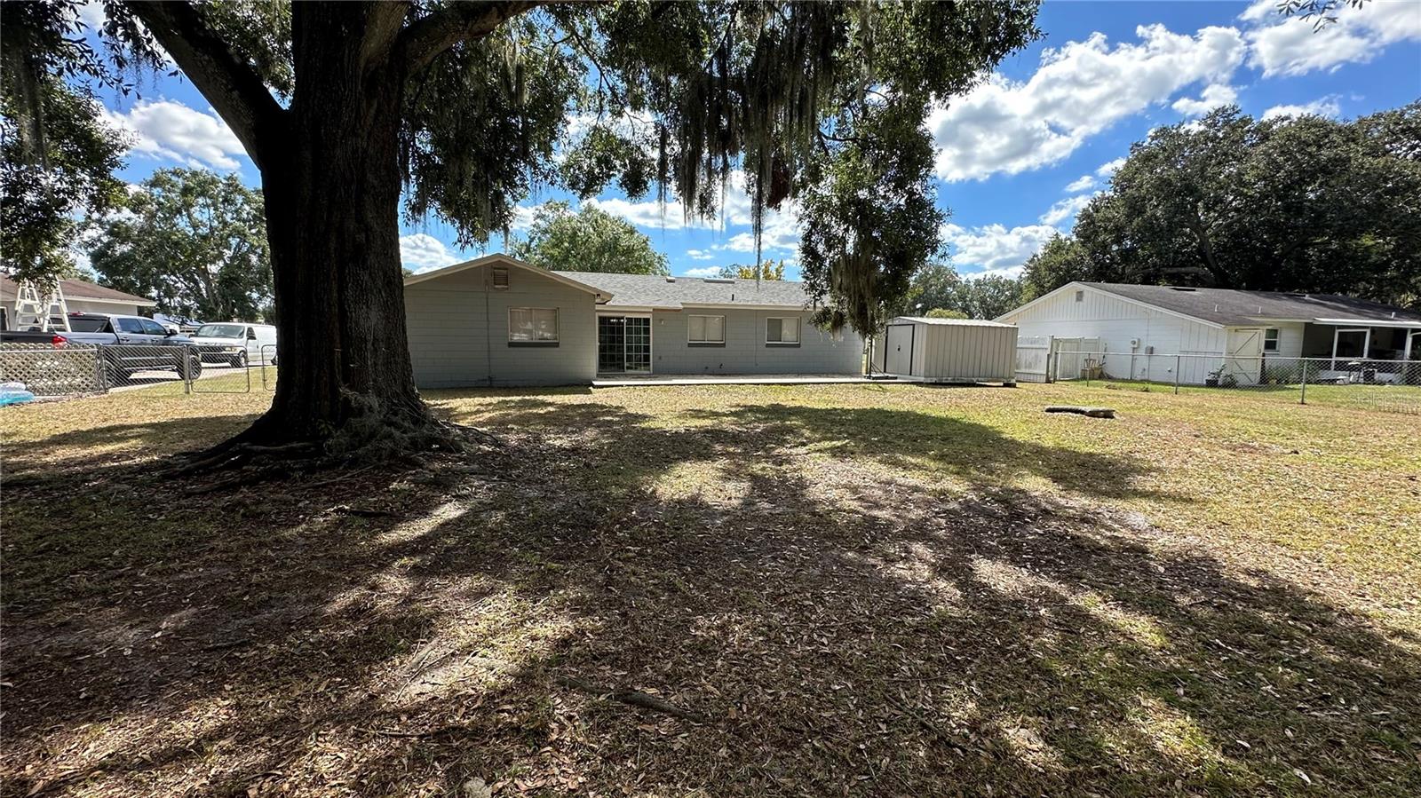 IMPERIALAKES PH 01 - Residential