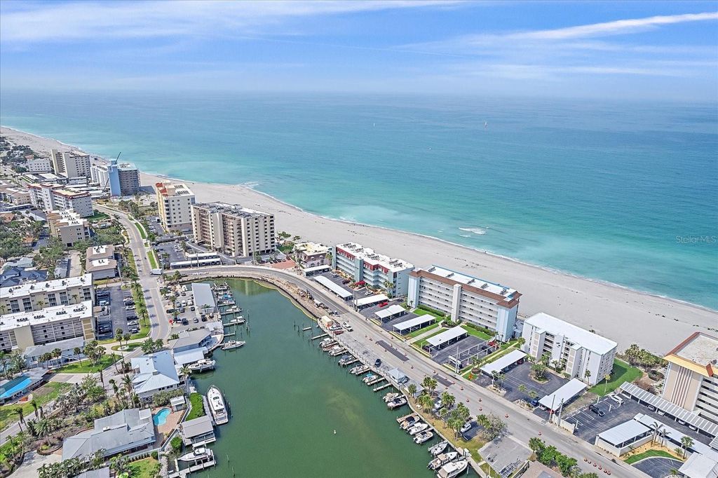 Photo of 950 Tarpon Center Drive #504, Venice, FL 34285 (MLS # N6138768)