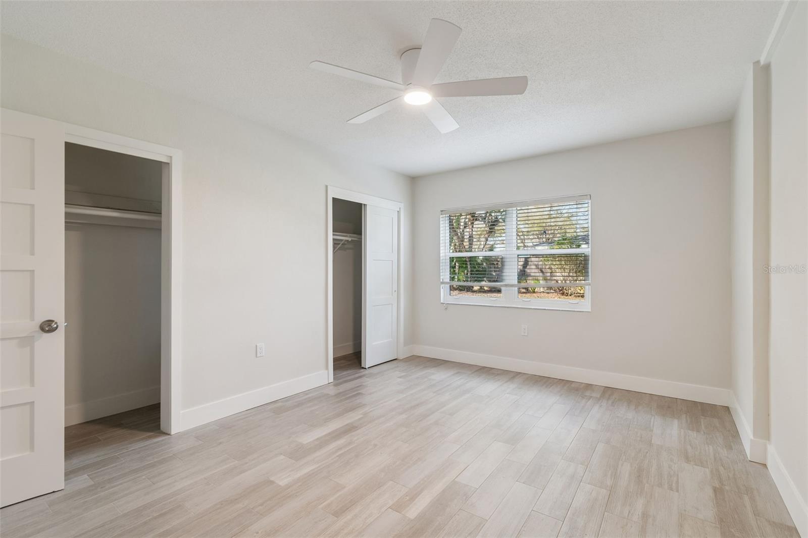 VENETIAN SHORES CONDO - Residential