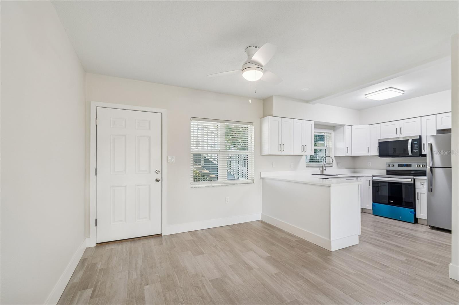 VENETIAN SHORES CONDO - Residential