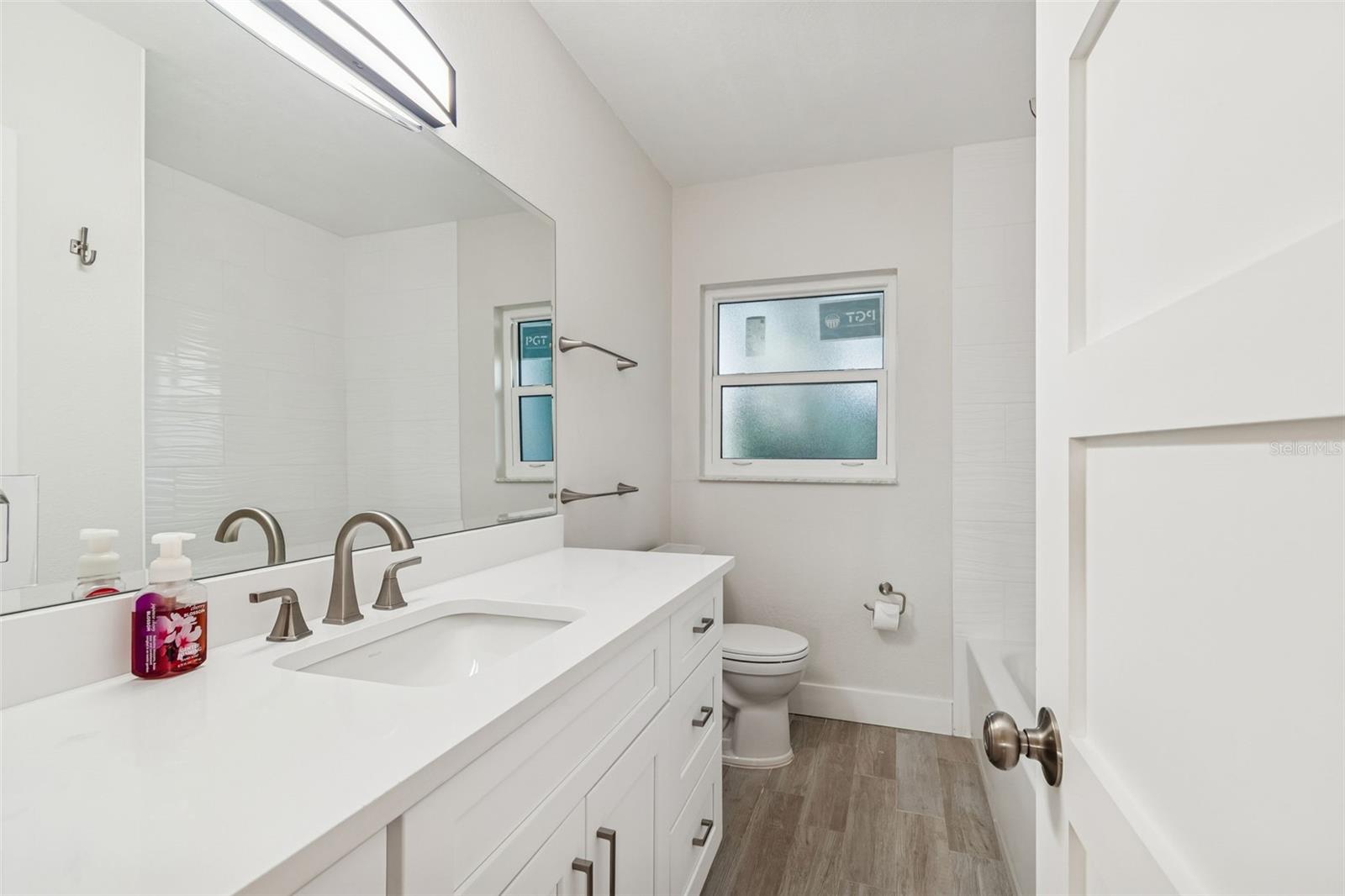 VENETIAN SHORES CONDO - Residential