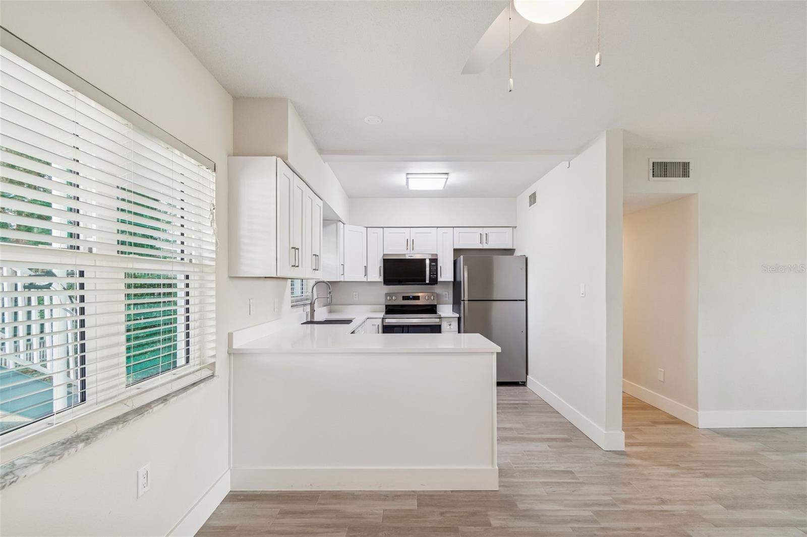 VENETIAN SHORES CONDO - Residential