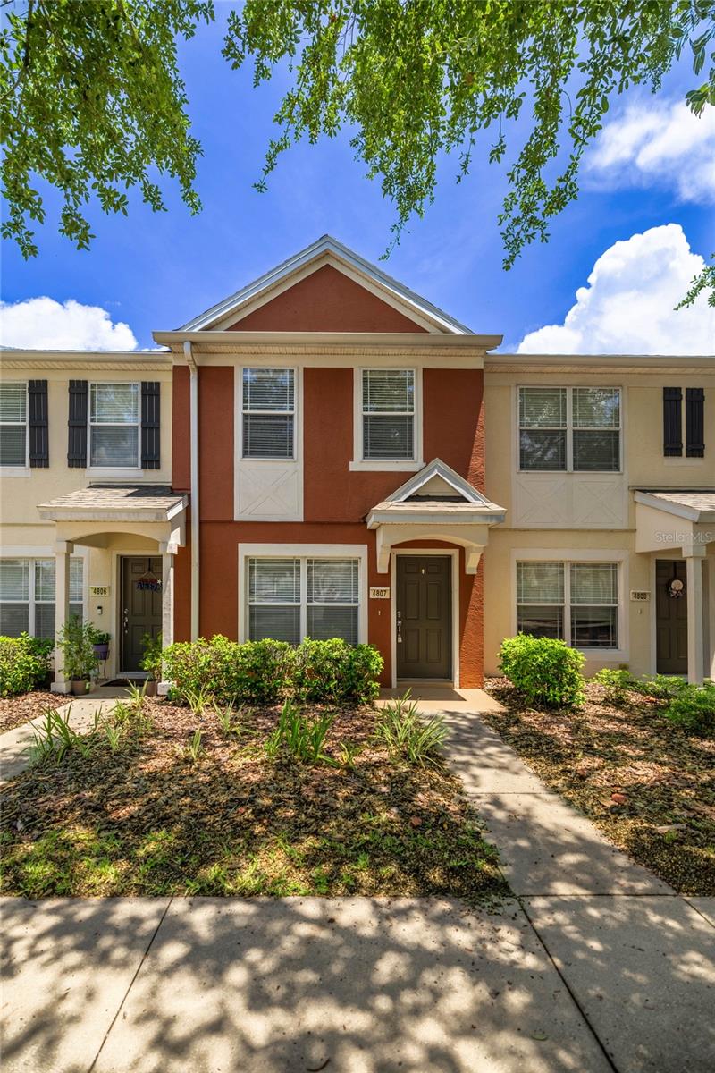 Recently Remodeled, beautiful townhome, located in the gated community of Wynchase - Fore Ranch. Located right by the pool and fitness center. Close to I75, hospitals, schools, shopping, and restaurants. Open floor plan with living area, kitchen, and 1/2 bath downstairs and 2 bedrooms with their own full bath and laundry area upstairs. Come home and enjoy all the Wynchase amenities including, football and soccer field, basketball, volleyball, and tennis courts, walking trails, playground, fitness center, community pool and more!