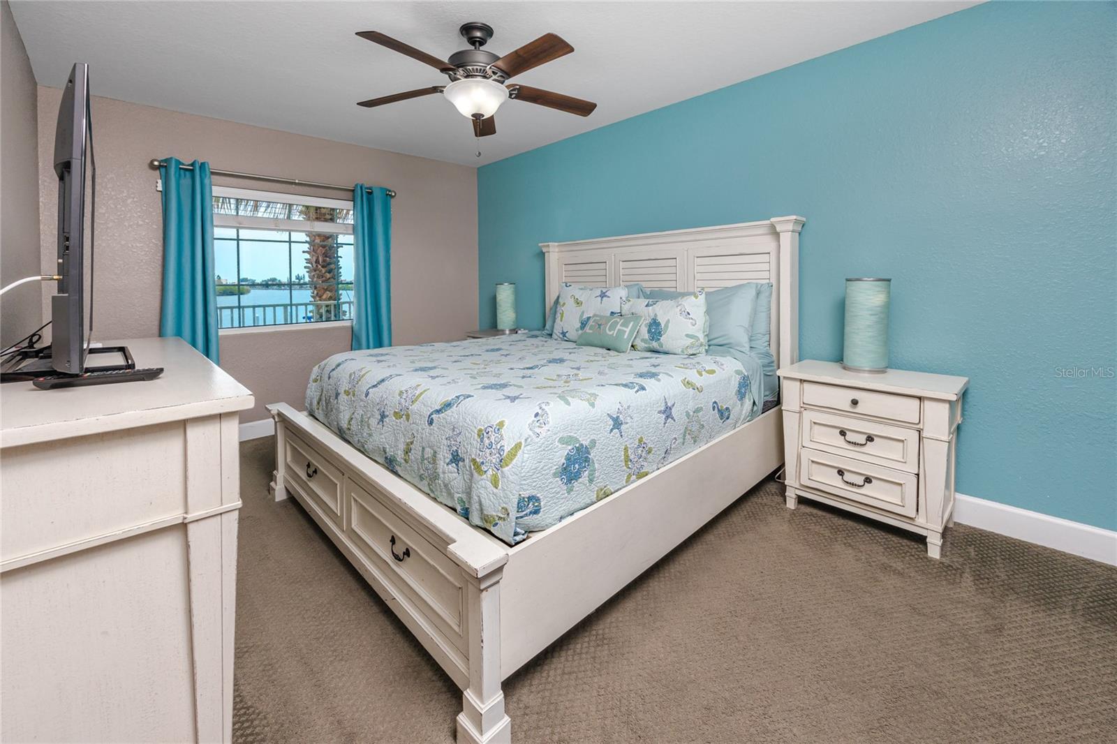 HARBOURSIDE AT MARKER 33 VACATION CONDO - Residential