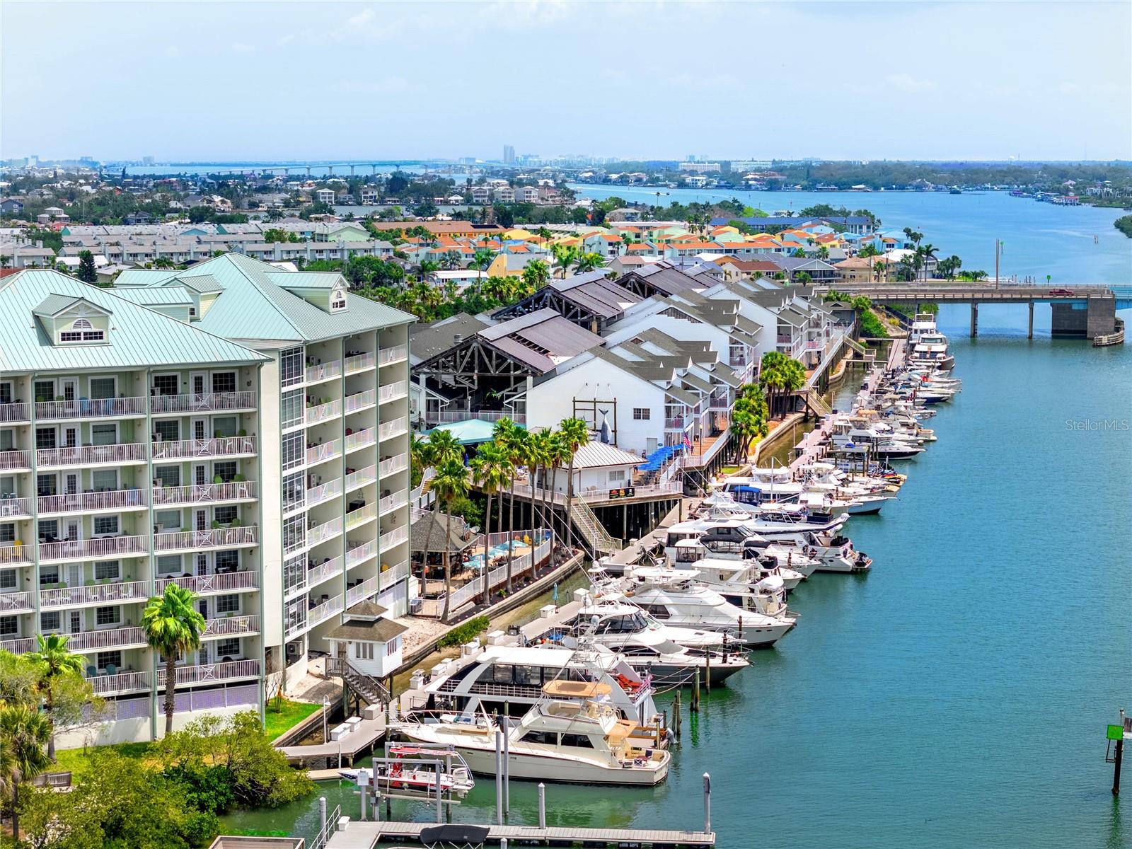 HARBOURSIDE AT MARKER 33 VACATION CONDO - Residential