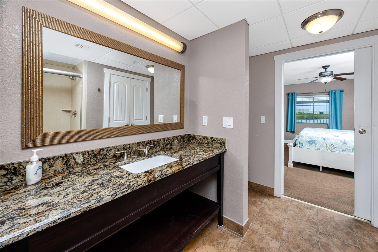 HARBOURSIDE AT MARKER 33 VACATION CONDO - Residential