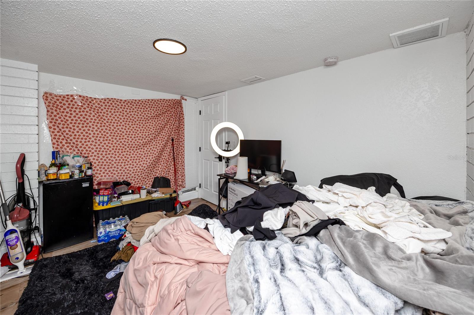 WEST CENTRAL AVE SUB - Commercial Sale