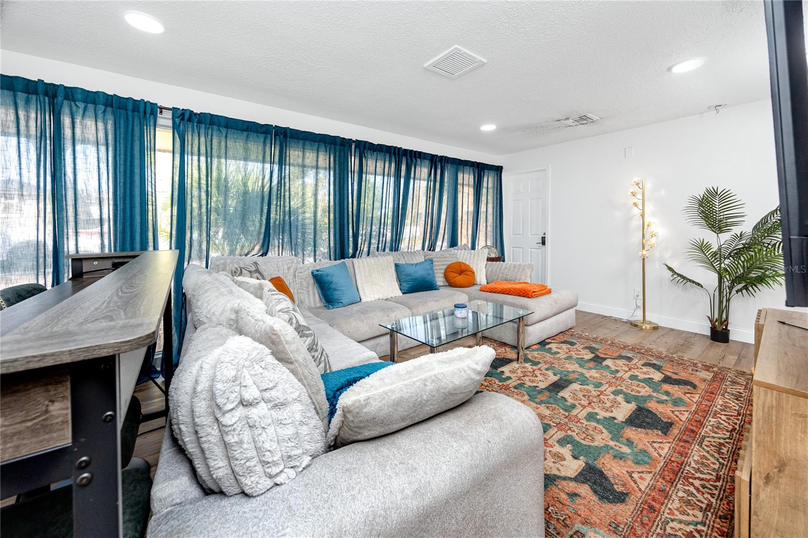 WEST CENTRAL AVE SUB - Commercial Sale