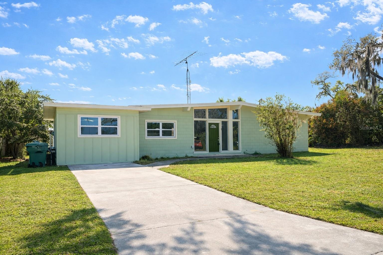 LEESBURG STOER ISLAND ADD 03 - Residential