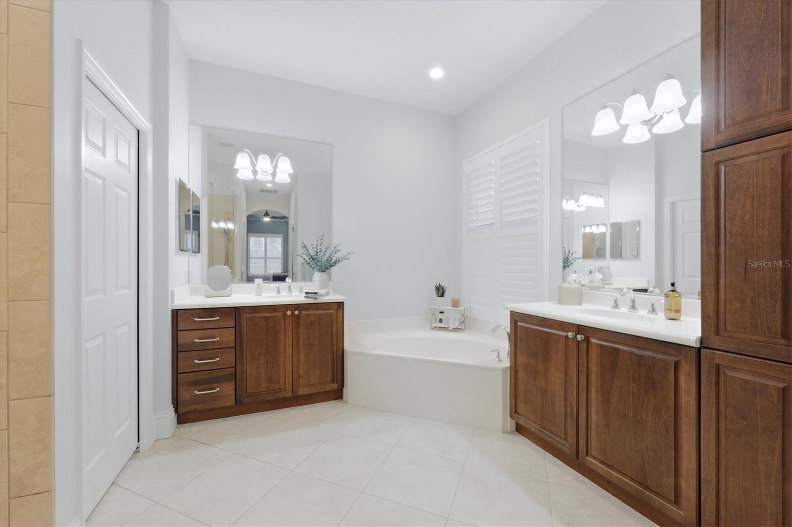 LAKEWOOD RANCH COUNTRY CLUB VILLAGE EE 3A-3C - Residential