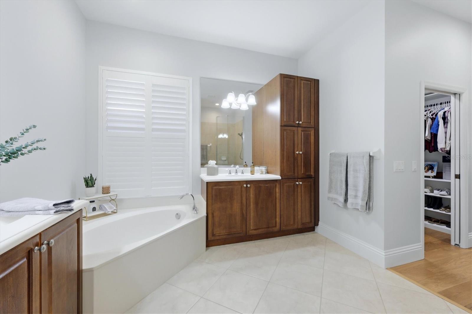 LAKEWOOD RANCH COUNTRY CLUB VILLAGE EE 3A-3C - Residential